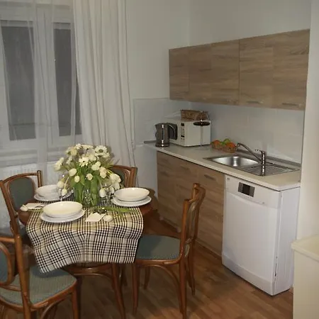 Okrouhlik Apartment Prag